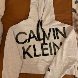 Calvin Klein Cropped Hoodie